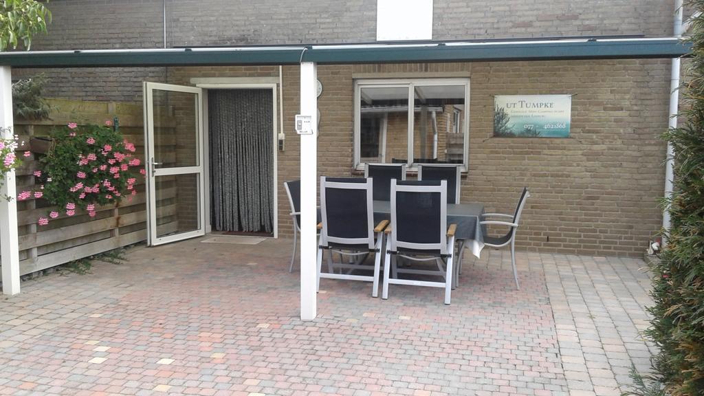 Camping En Vakantiewoning 'Ut Tumpke' Kessel  Kültér fotó